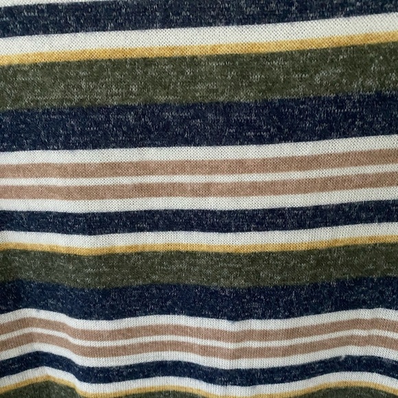 Bobeau Long Sleeve Striped Top Size M - Picture 3 of 7